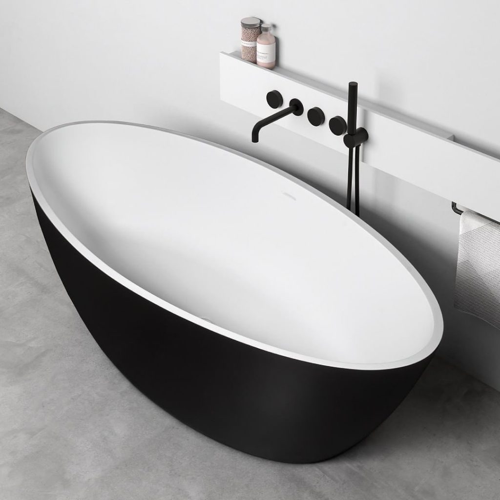 BAÑO ÚNICO - baños-cornella