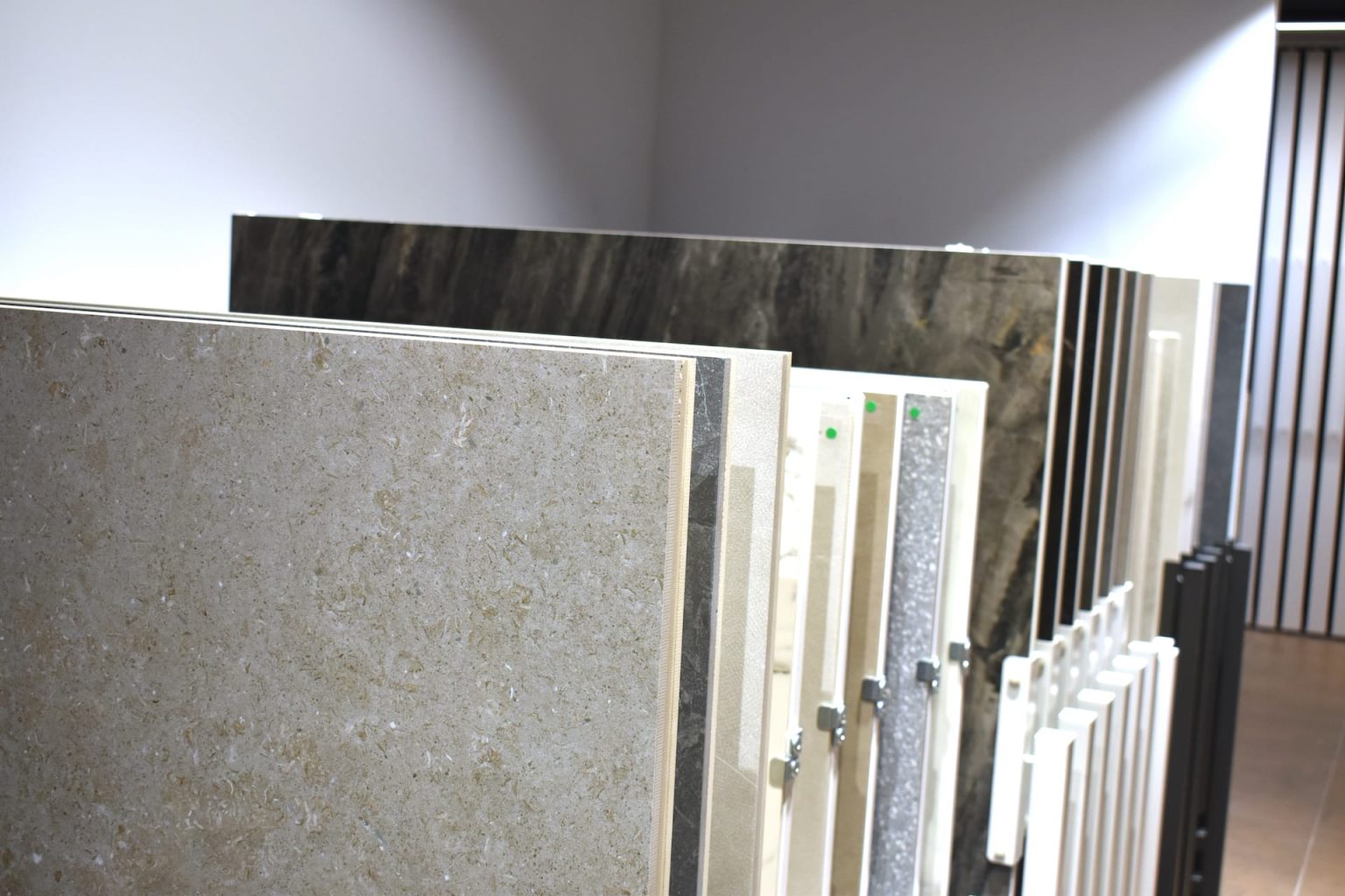 Exposición de azulejos y cerámicas en Terrassa