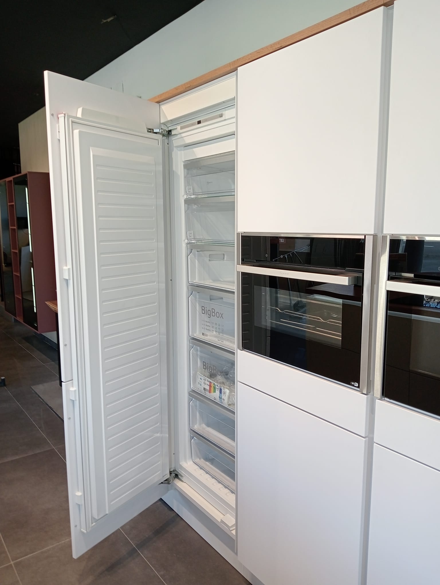 Cocina en liquidación completa con electrodomésticos en Cornellà