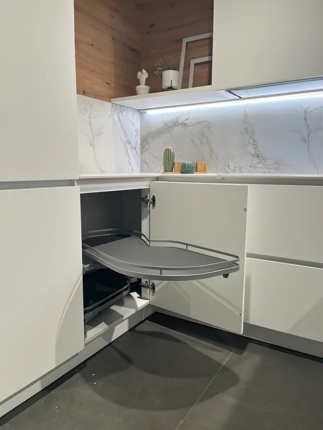 Cocina completa Hacker con electrodomésticos